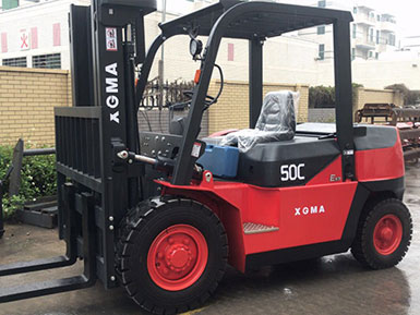 恭喜今日銷售部又出一單！廈工5.0T叉車壹臺(tái)